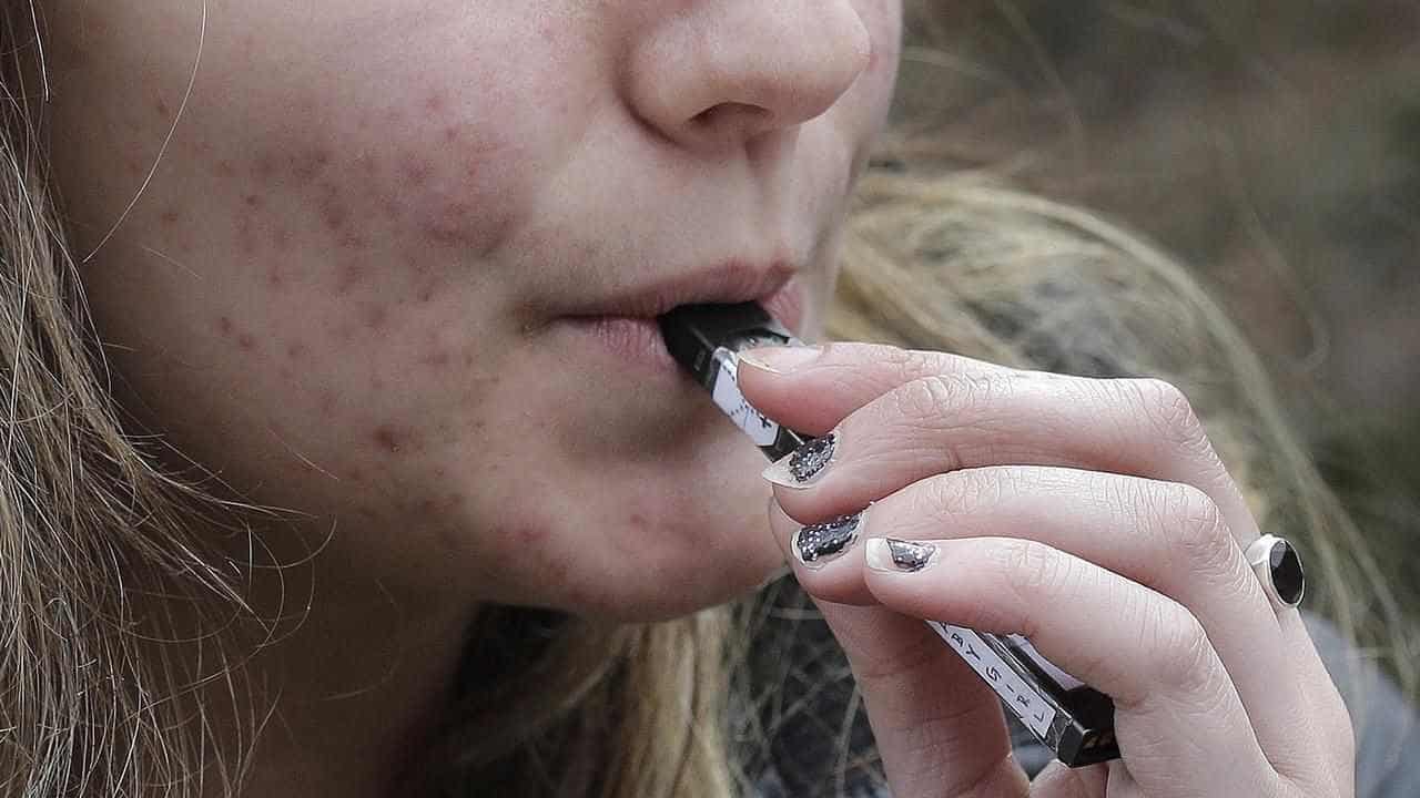 Holding the smoke, students find new way to hide vaping