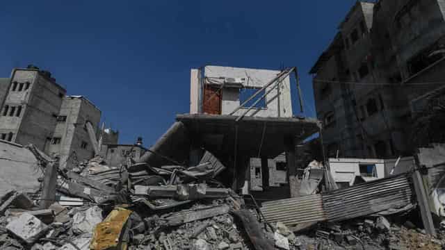 Dozens killed in Gaza as Hamas vows to 'break' Israel