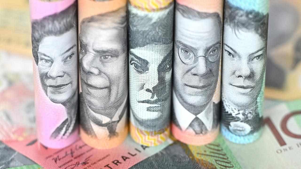 Rich get richer than rest: Australia's wealth gap grows