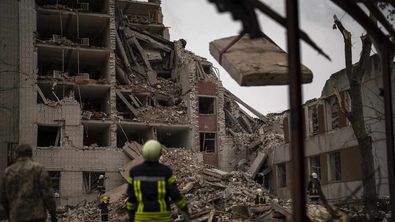 Zelenskiy begs for air defence aid as 17 die in strikes