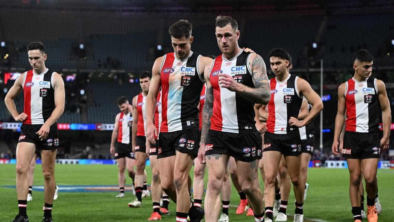 Ross Lyon urges Saints to prove belting was a one-off