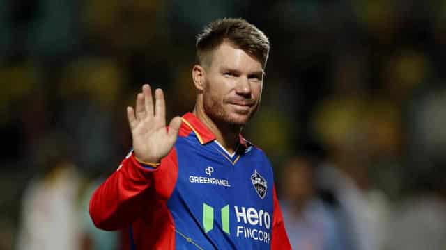 Warner dropped but Fraser-McGurk cameo helps Delhi win