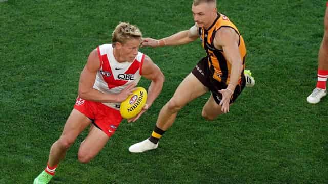 Parker nears return as Heeney stars in Swans' win