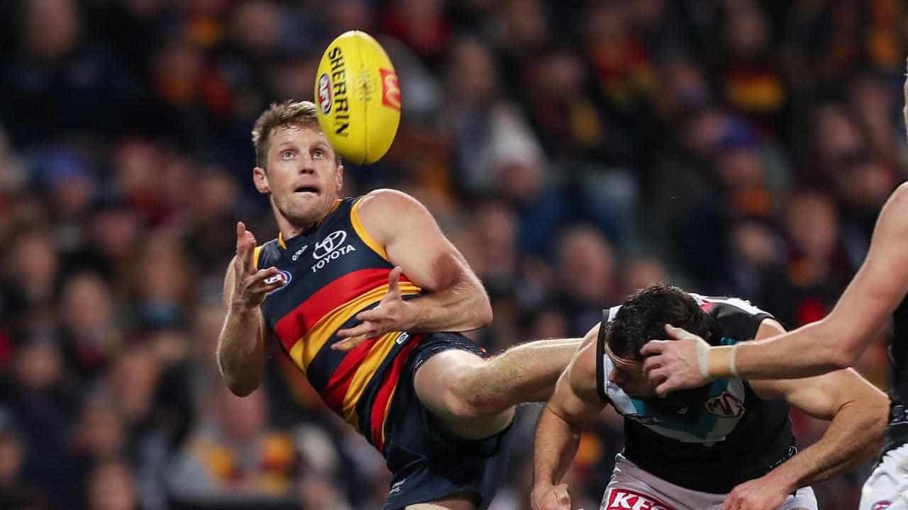 'Risk is too great': Crows' Sloane calls time on career