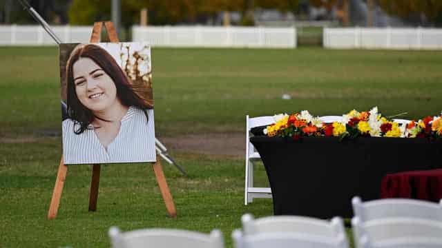 'Best mum in the world': town stops to farewell Molly