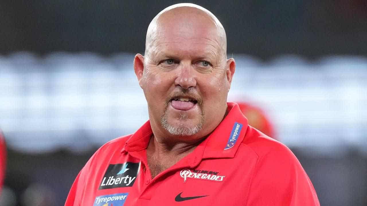 Renegades axe coach Saker after poor BBL campaign