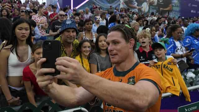 Michael Hooper scores first sevens try for Australia