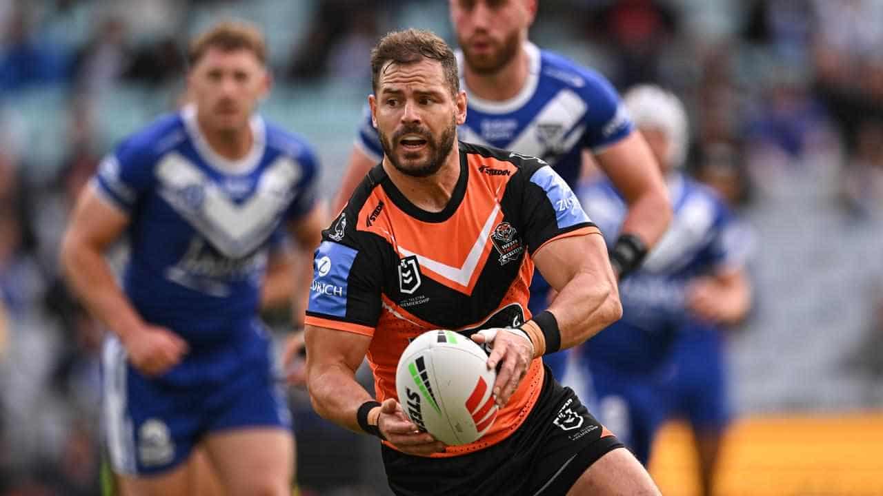 Tigers' Sezer facing long ban over hip-drop tackle