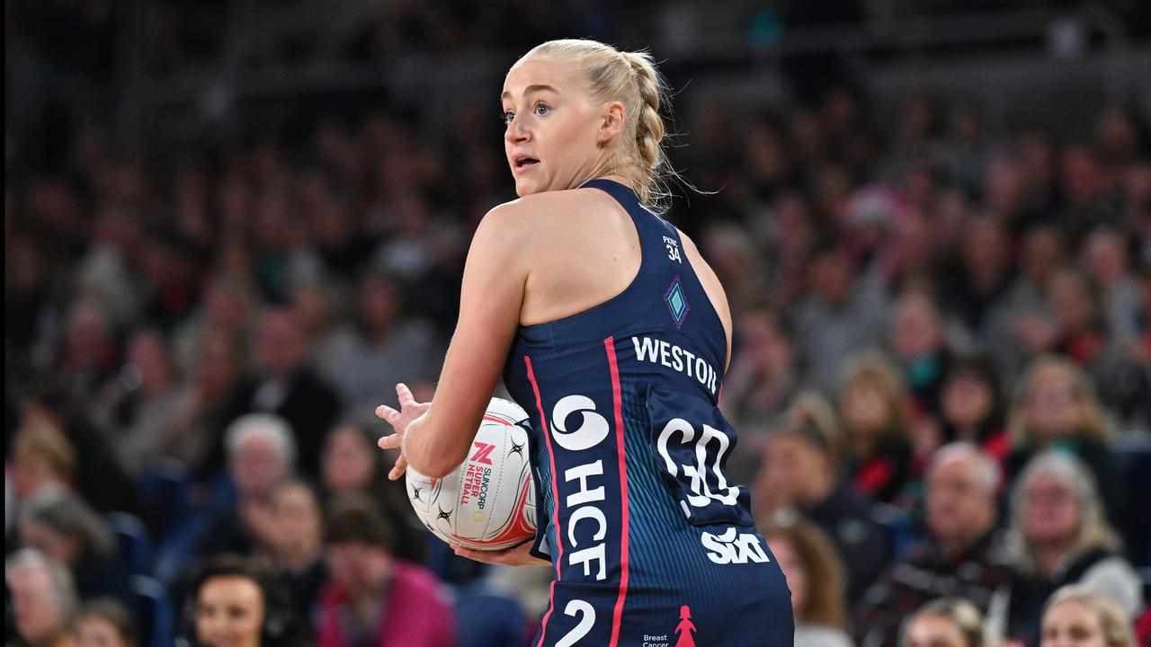Vixens shade Swifts to edge Super Netball thriller