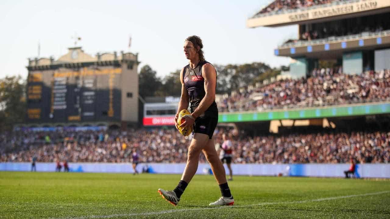 Dockers back wayward Fyfe to find the big sticks