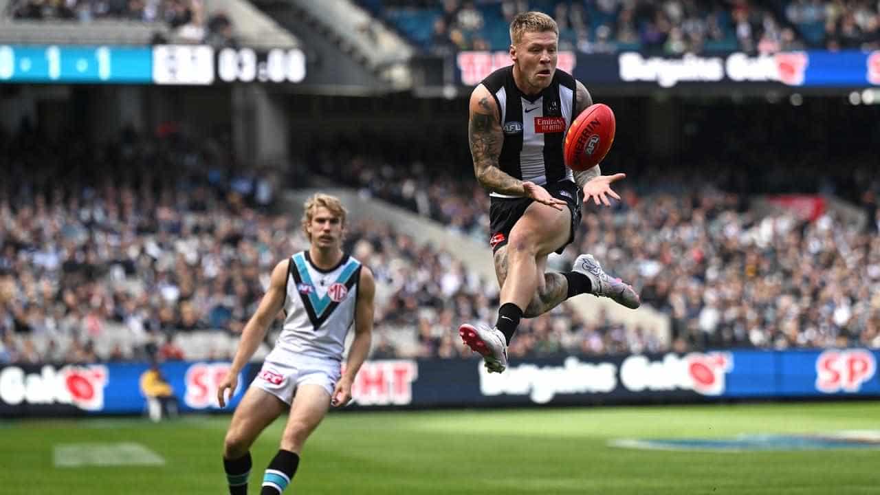 De Goey returns as Magpies back stopgap forward mix