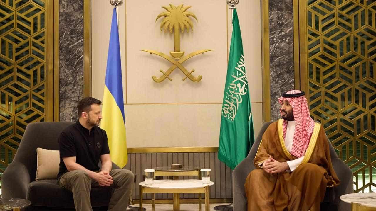 Ukraine eyes US security deal, Zelenskiy visits Jeddah