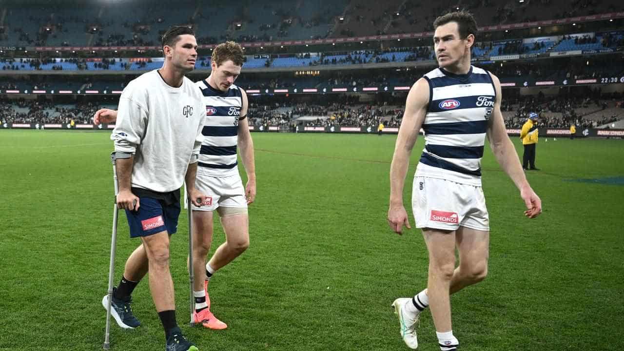 Optimistic Hawkins sweating on results of foot scans