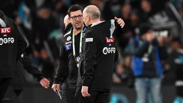 Ken Hinkley backed to power on through the boos