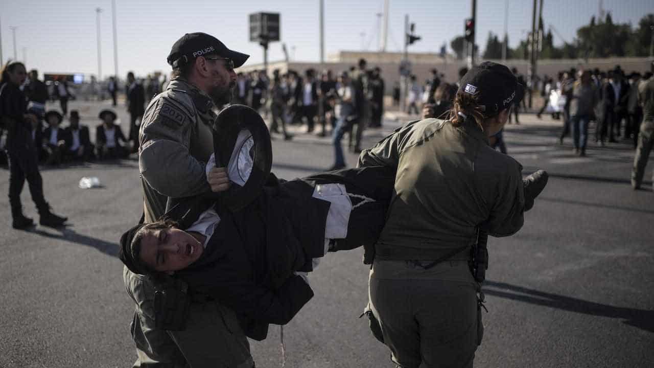 Ultra-Orthodox must serve in Israeli military: court