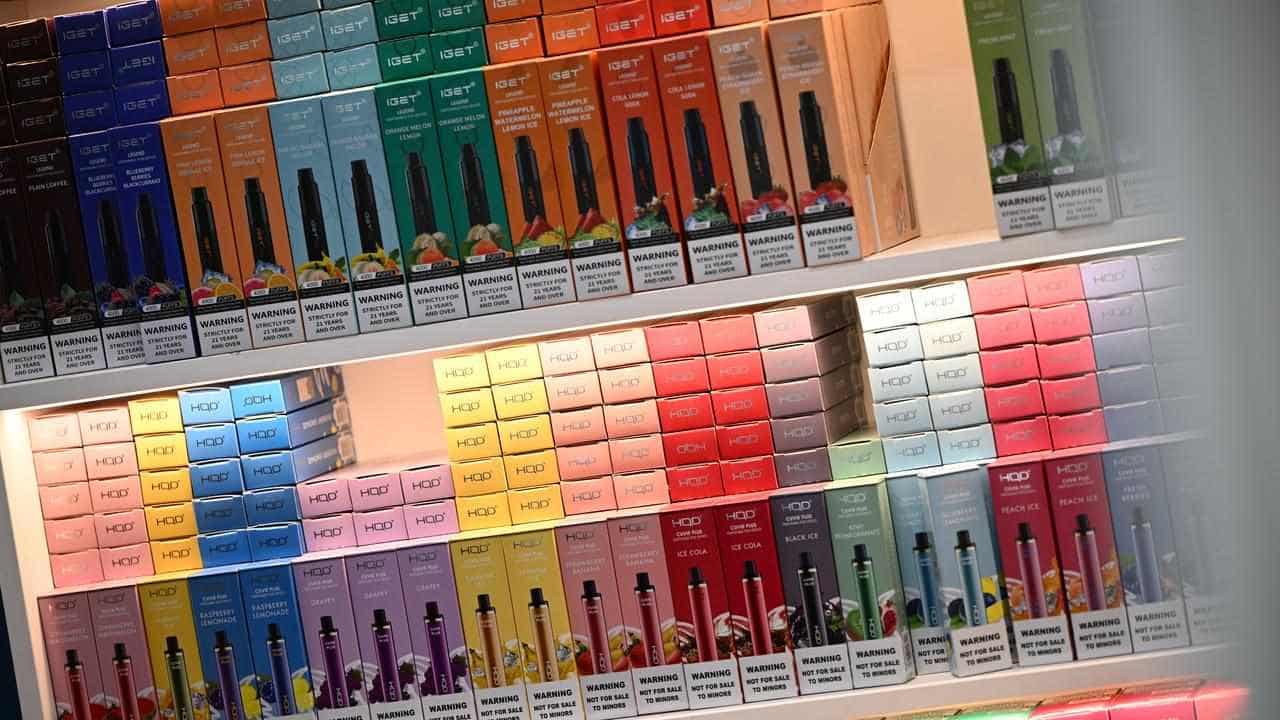 World-first laws curtailing vape sales pass parliament