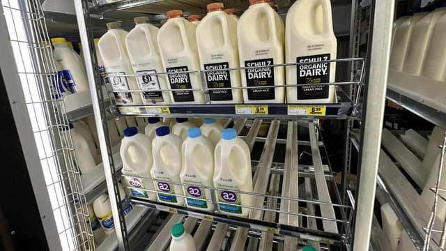 Claim ‘100% Aussie milk removed’ from Coles is misleading
