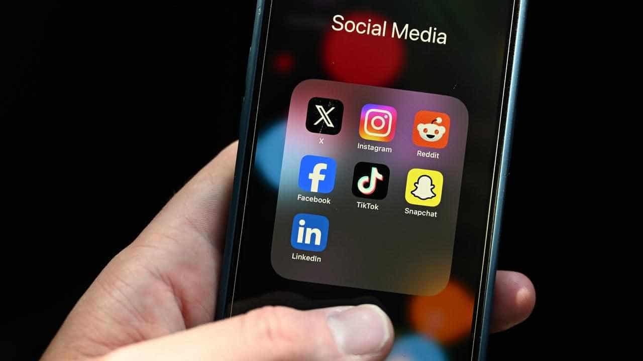 Social media age limits 'likely to make things worse'