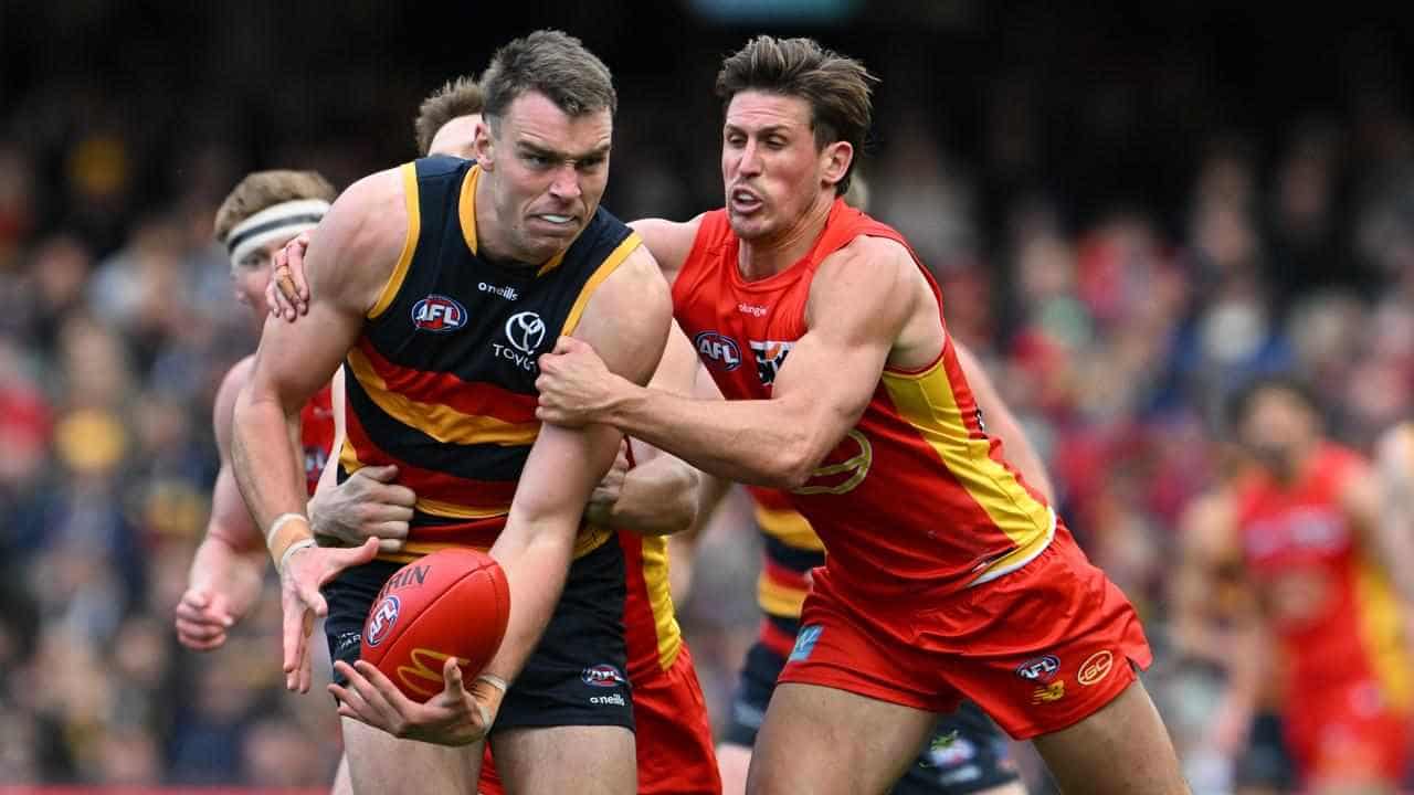 Thilthorpe back for Crows, Dockers skipper falls short