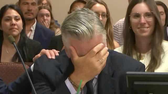 Baldwin breaks down as manslaughter case thrown out