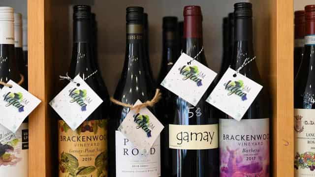 Wine industry abuzz as bottles flow into China