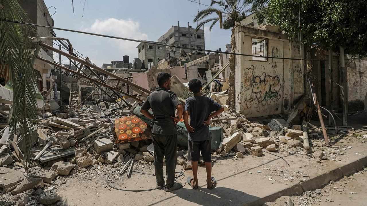 Israel pounds central Gaza, sends tanks north of Rafah