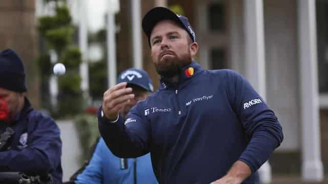 Lowry lights up 152nd Open with terrific Troon turn