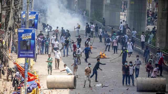 Three die in fresh Bangladesh student protests