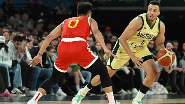 Exum cleared of injury as Boomers' tilt gains pace