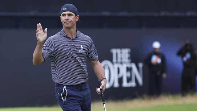 Horschel hits the front as Lowry falters in Open rain