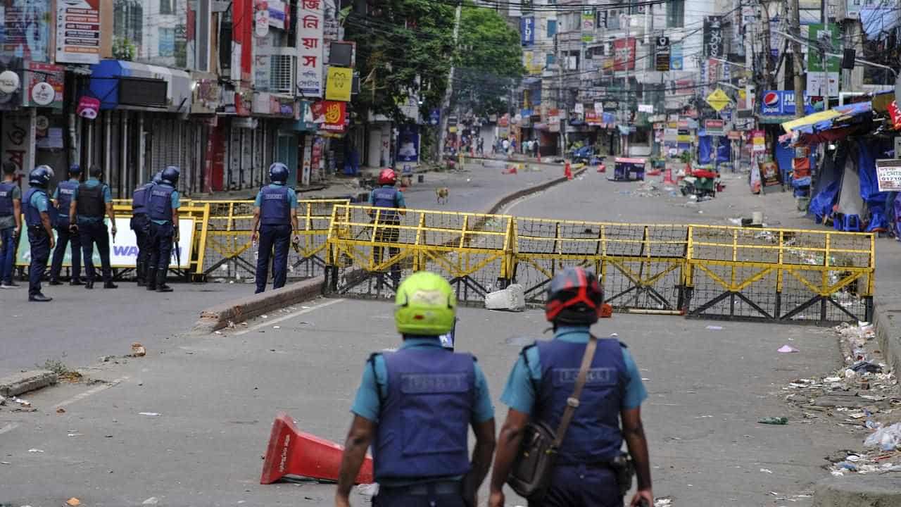 Bangladesh protests pause after court scraps job quotas