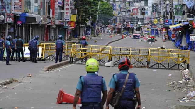 Bangladesh protests pause after court scraps job quotas