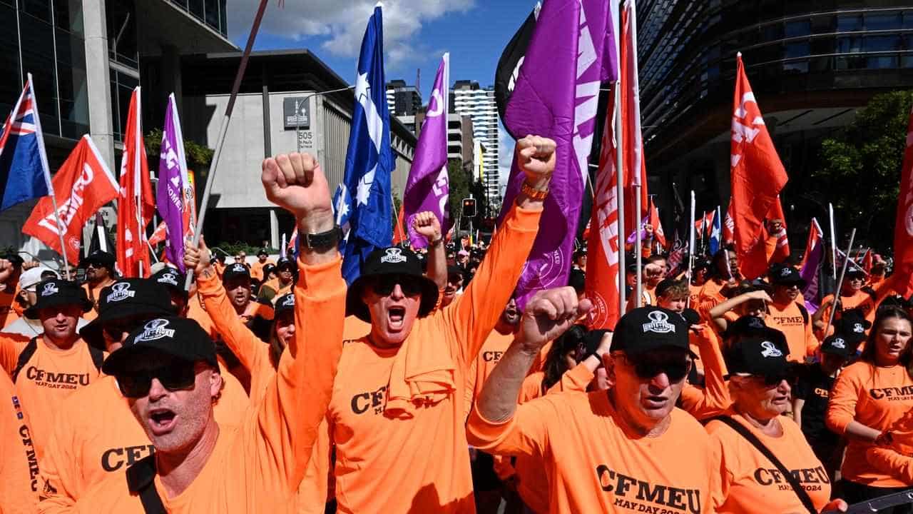 CFMEU construction work under review as charities baulk