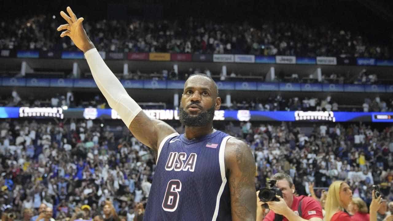 LeBron James to carry US flag at opening ceremony