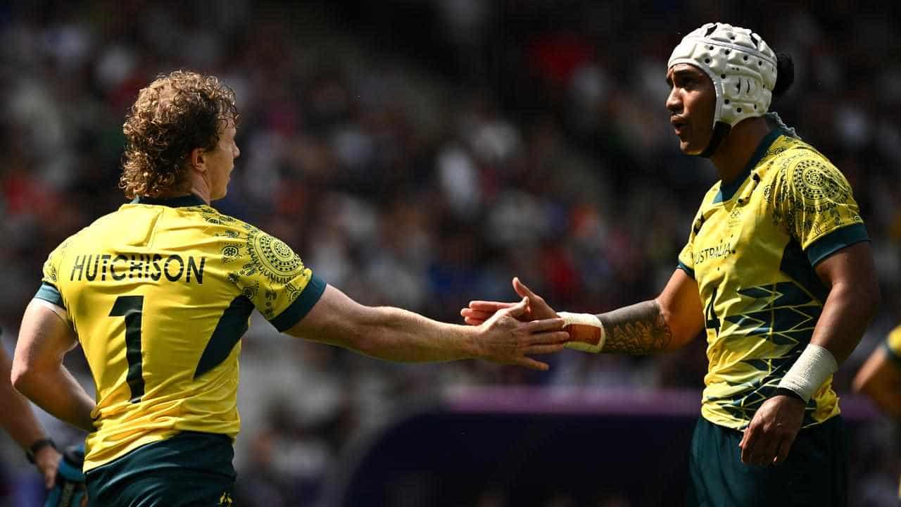 Gutsy wins put sevens men in box seat as Games begin