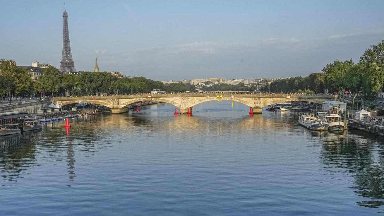 Poor water quality means no Seine triathlon training