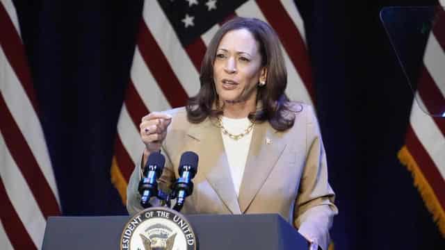 Kamala Harris campaign raises $A300 million in a week