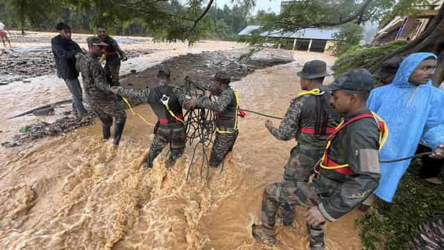 More than 90 people killed in India landslides