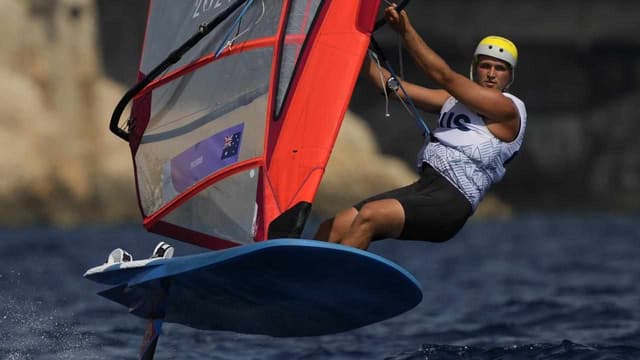 Windsurfer Morris surges into lead at Olympic regatta