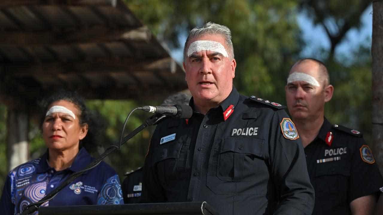 NT Police boss 'deeply sorry' to Indigenous community