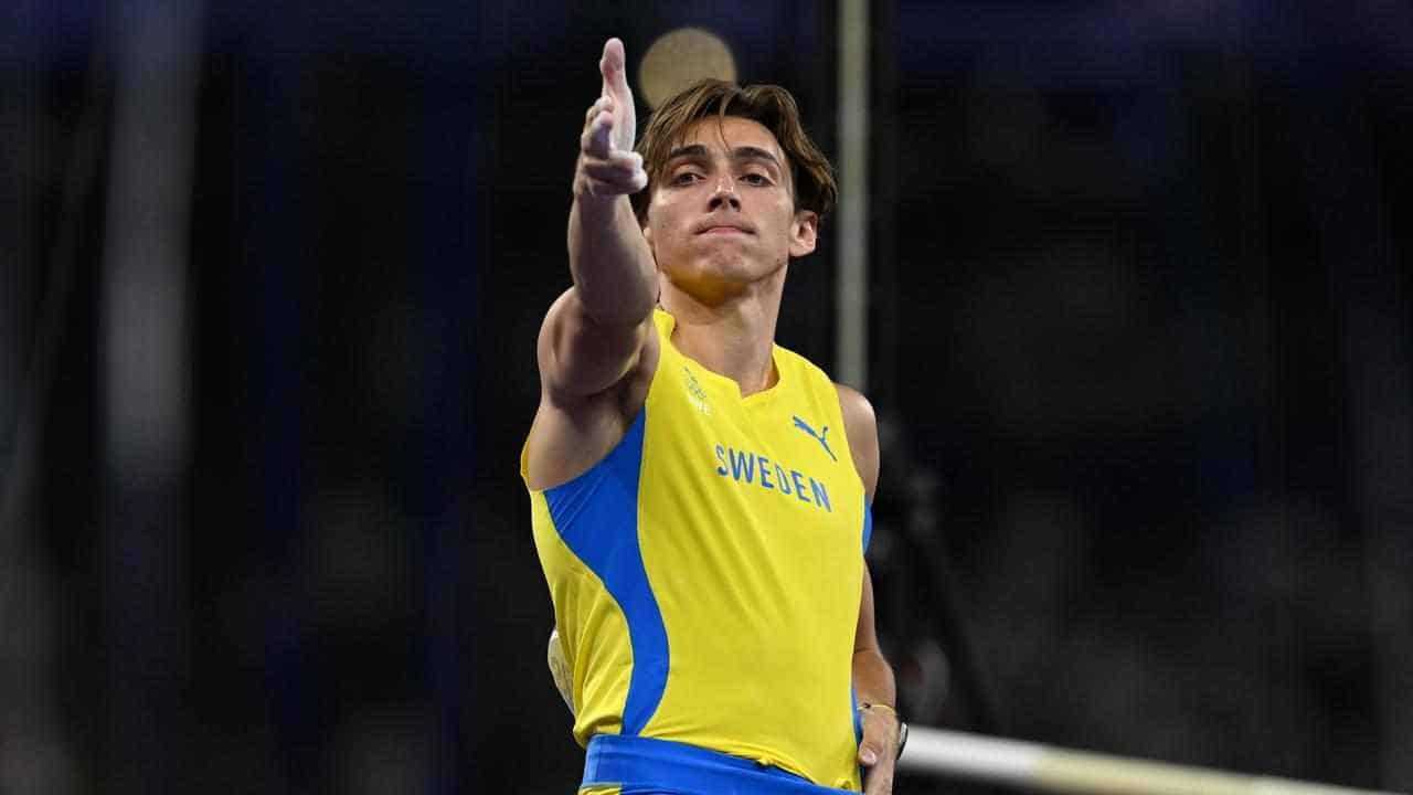 Duplantis breaks his own pole vault world record