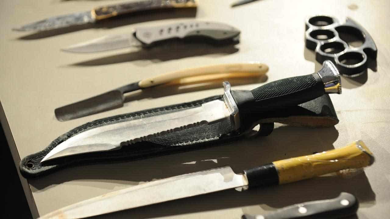 Sharper knife laws allow anywhere, anytime searches