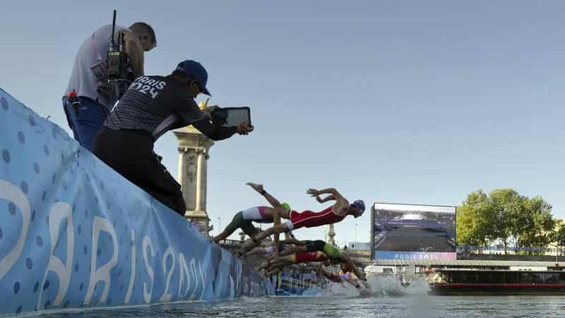 Swim test cancelled over Seine water quality concerns