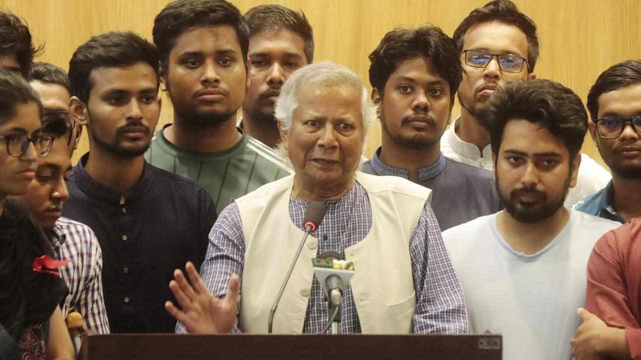 Nobel laureate Yunus back in Bangladesh to lead govt