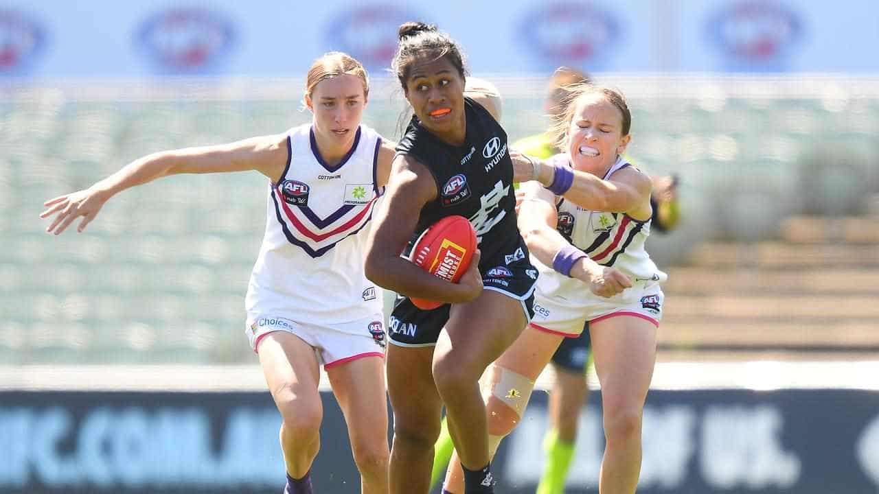 AFLW seasons over for Bulldog, Tiger after ACL tears