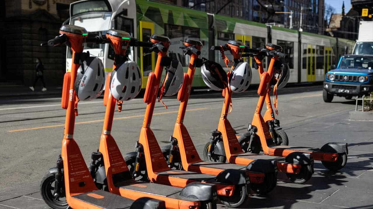 Melbourne council runs e-scooter trial off the footpath