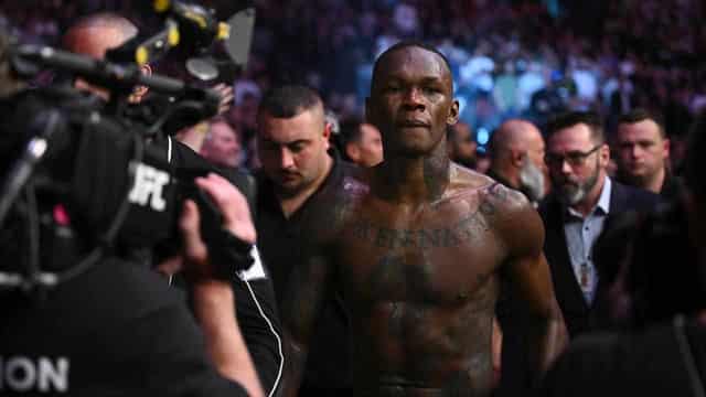 Adesanya to unleash inner 'Blade' in UFC title showdown