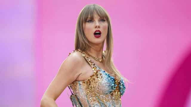 Swift's tour returns to UK after foiled terror plot