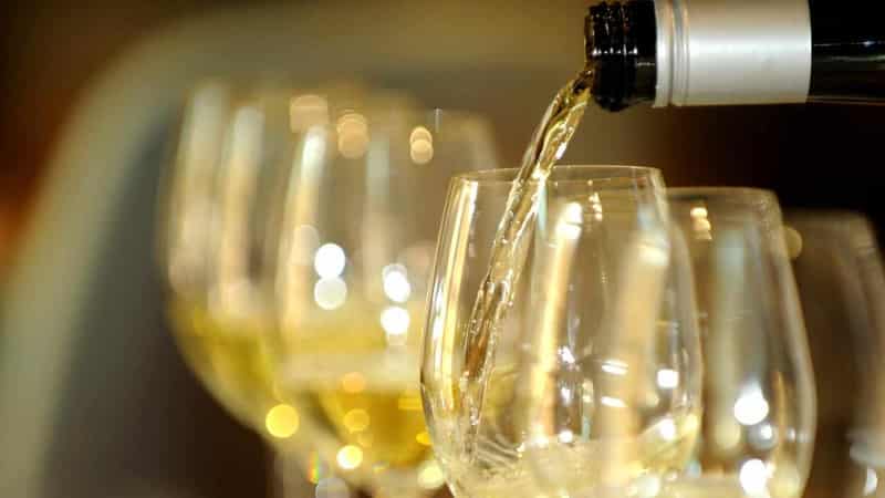 Aussie wine back on China's shelves, but will it sell?