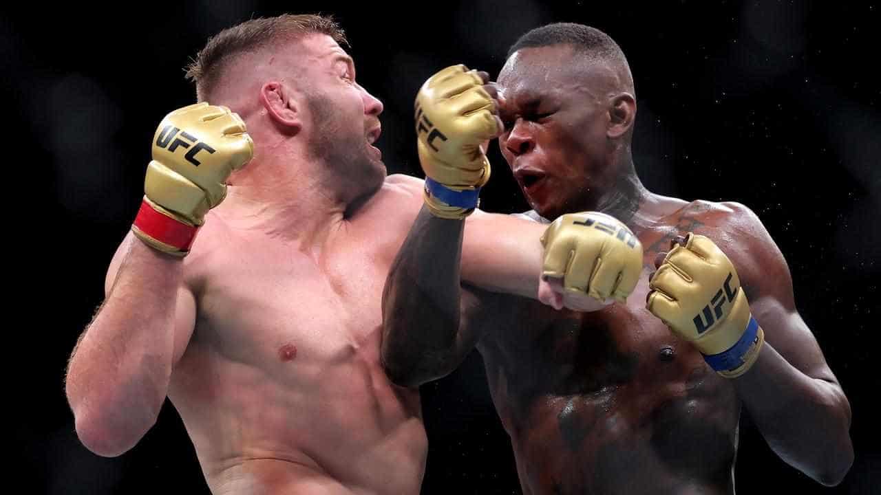 Adesanya choked in UFC title loss to du Plessis